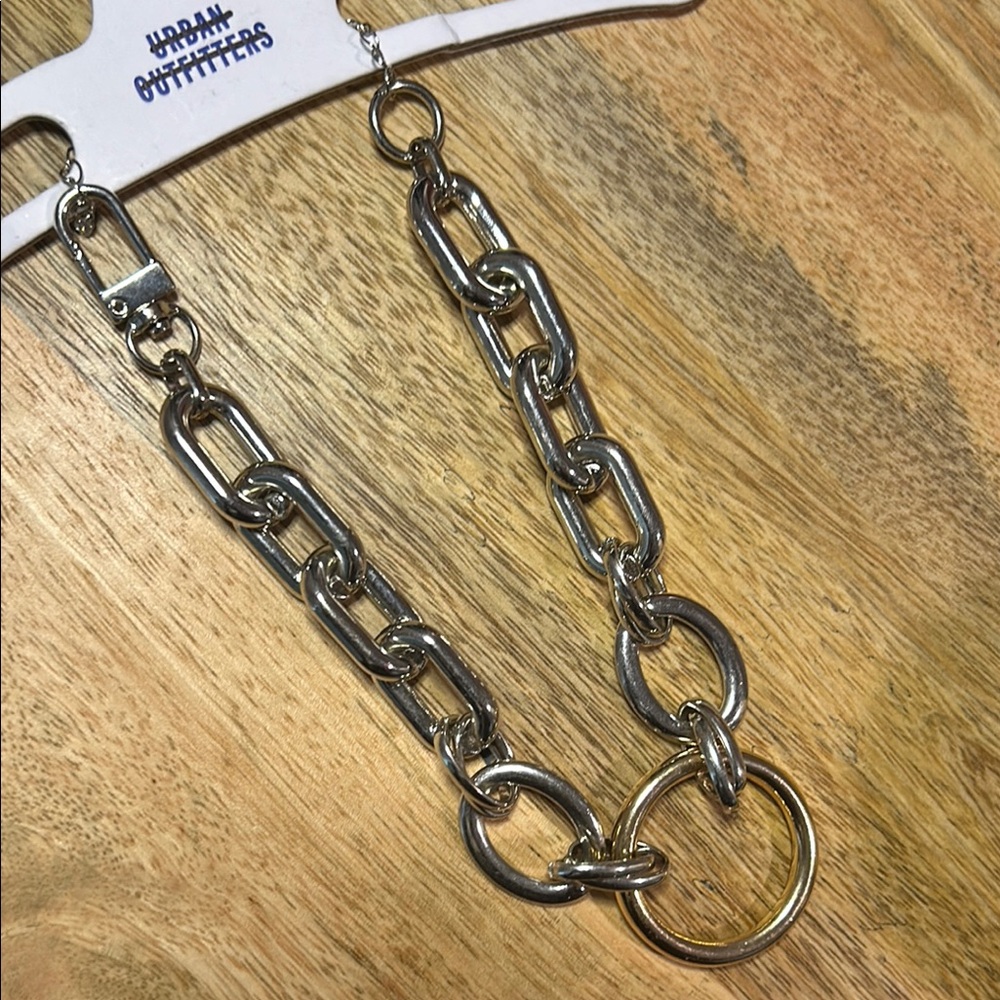 Urban Outfitters Chunky Chain Necklace